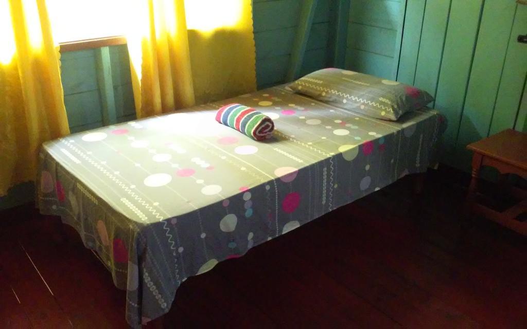 Shades Cottage Guesthouse Blue Hole Ngoại thất bức ảnh