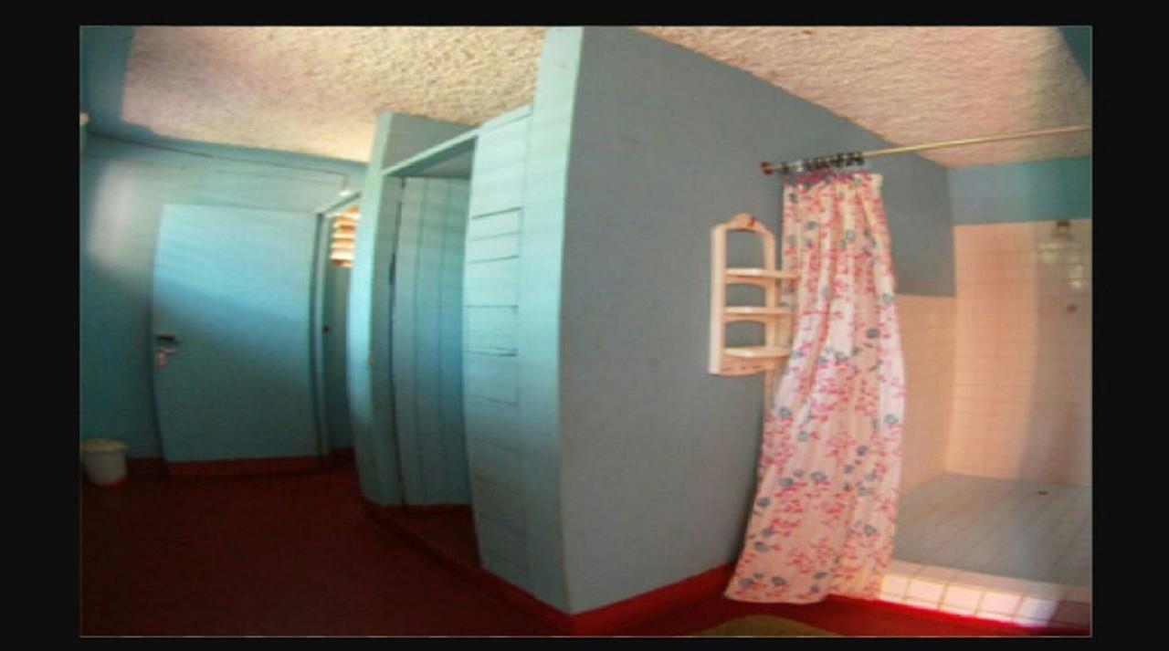 Shades Cottage Guesthouse Blue Hole Ngoại thất bức ảnh