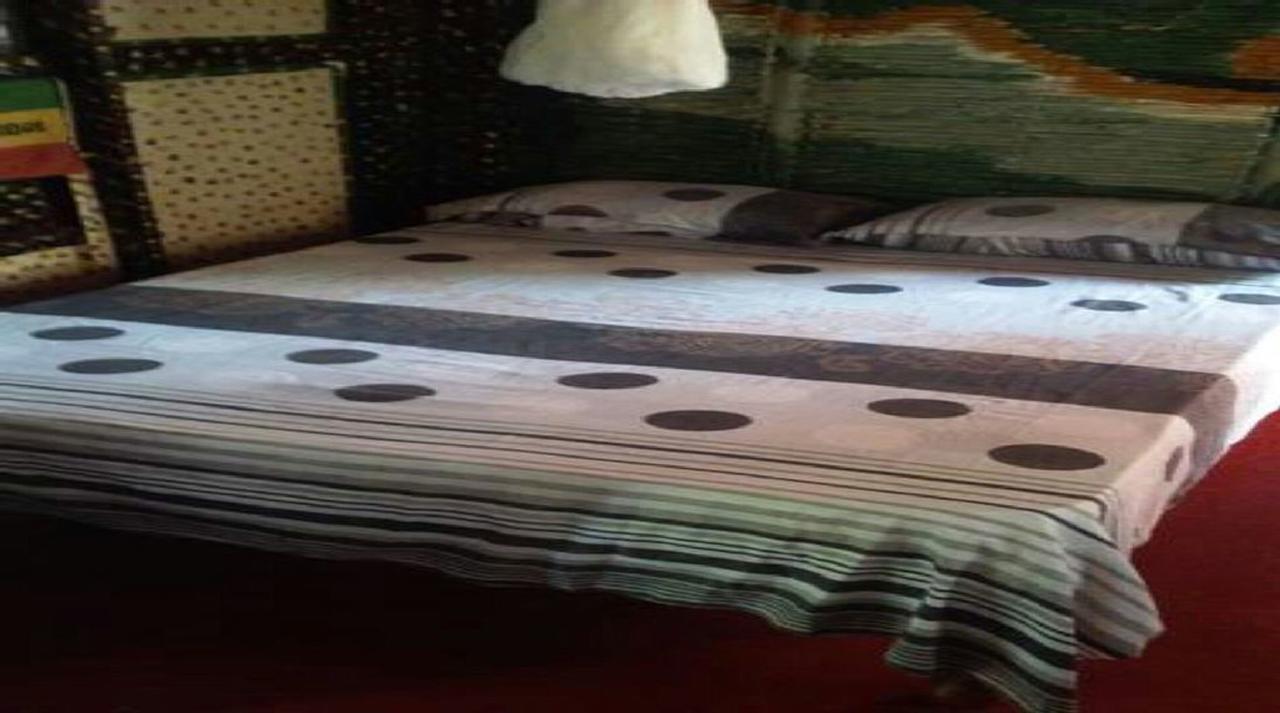 Shades Cottage Guesthouse Blue Hole Ngoại thất bức ảnh