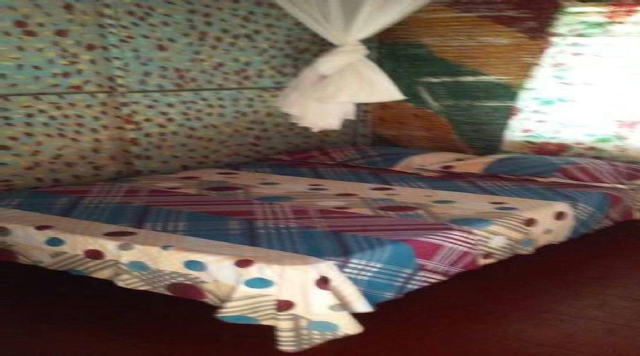 Shades Cottage Guesthouse Blue Hole Ngoại thất bức ảnh