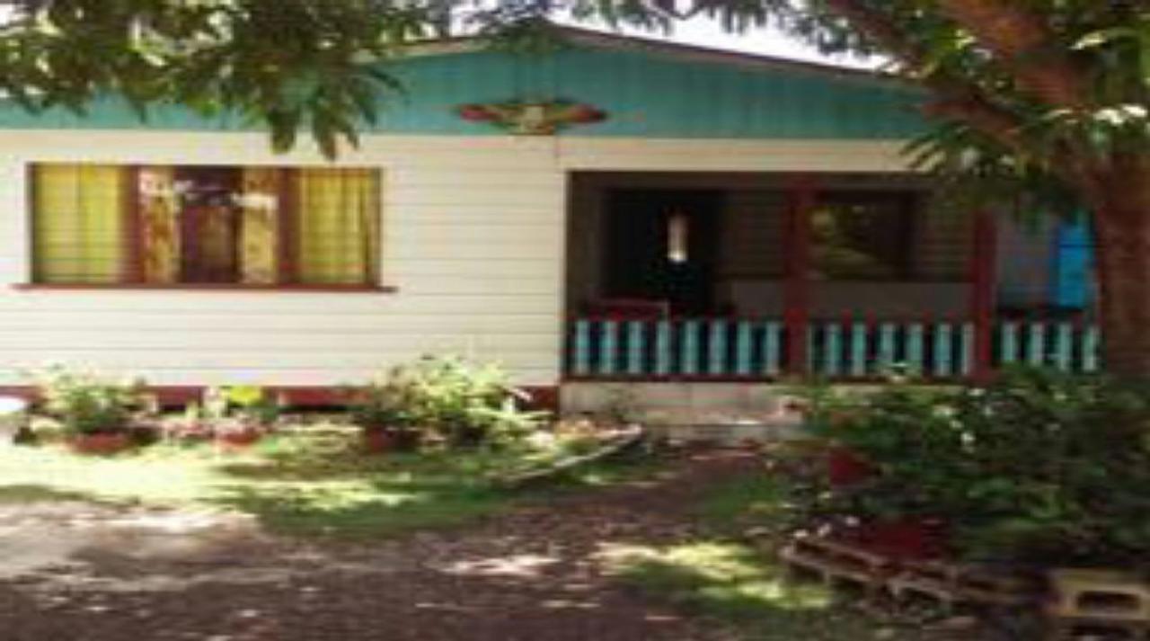Shades Cottage Guesthouse Blue Hole Ngoại thất bức ảnh